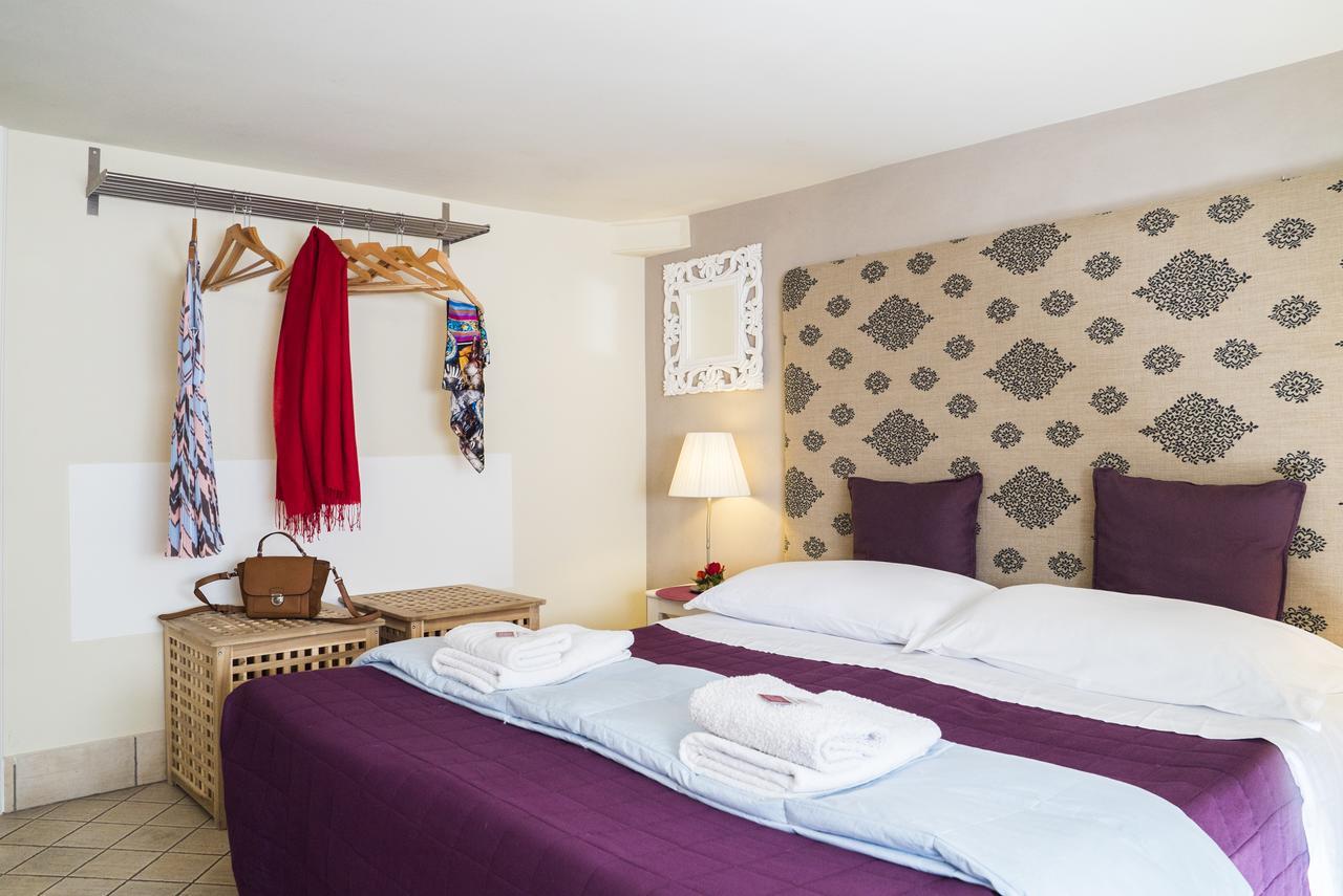 Rossocorallo B&B CTA Eksteriør billede