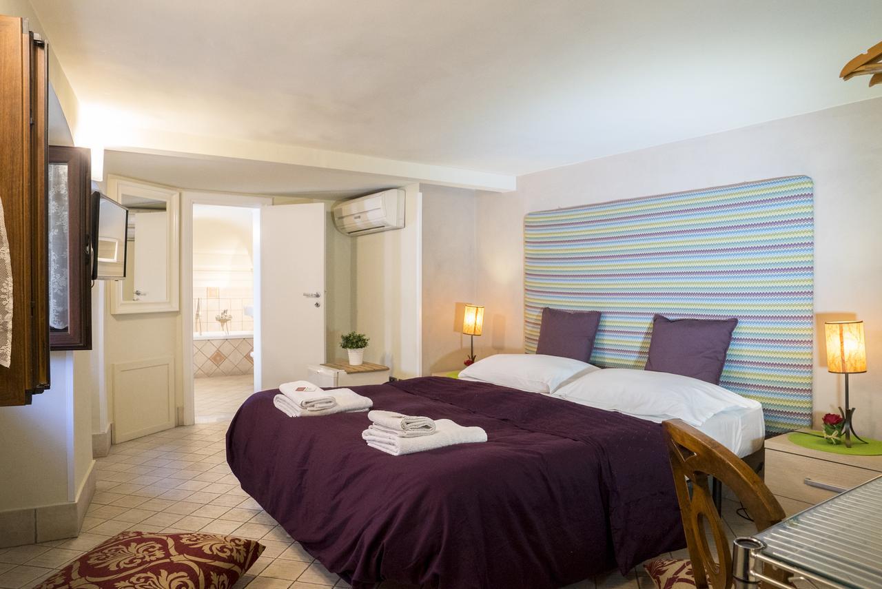 Rossocorallo B&B CTA Eksteriør billede